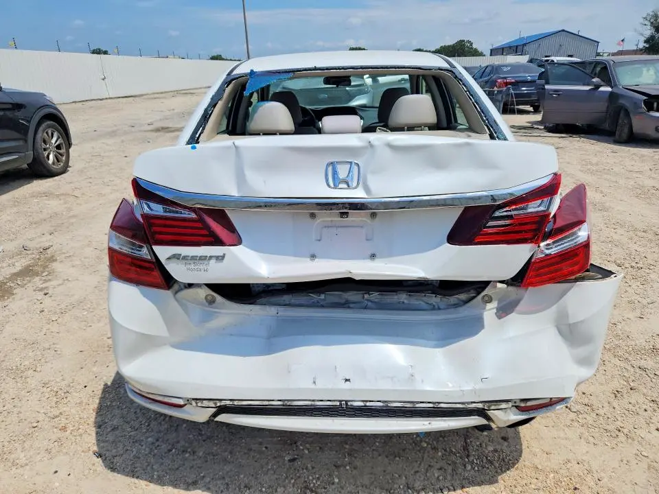 2016 HONDA ACCORD LX  