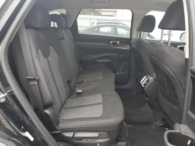 2021 KIA SORENTO LX  