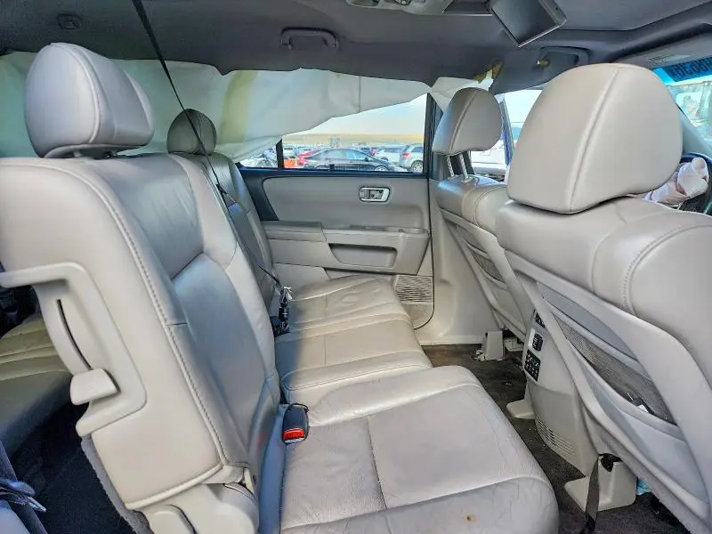 2011 HONDA PILOT TOURING  