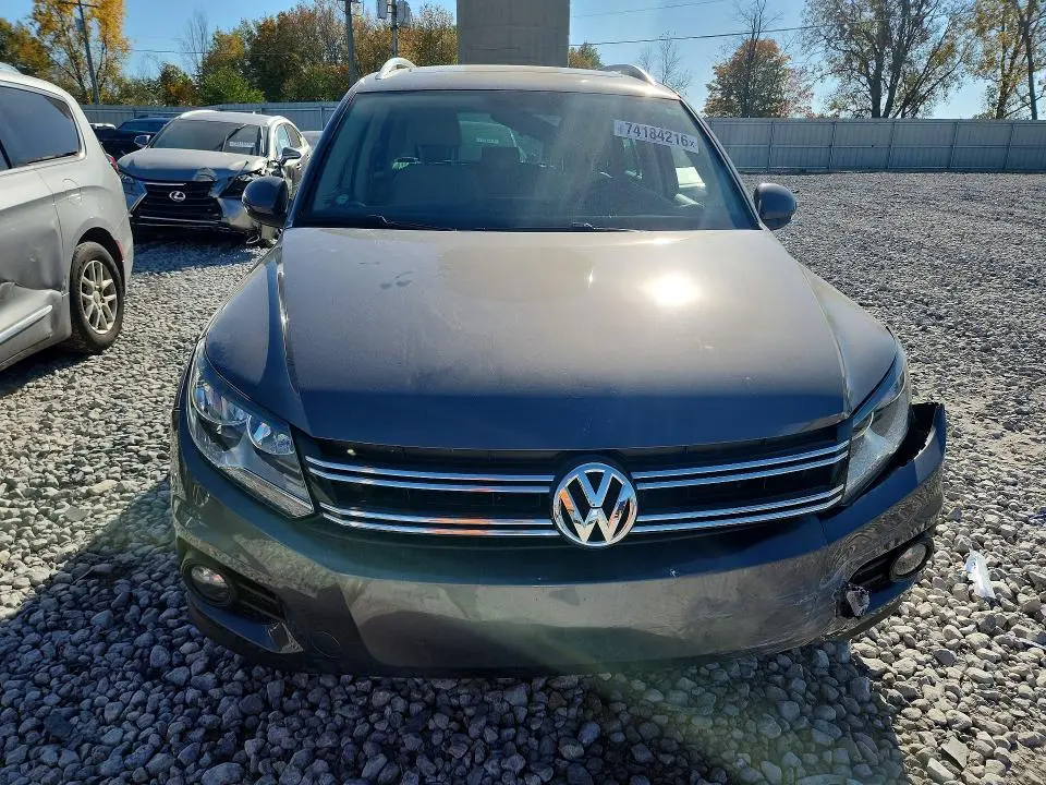 2012 VOLKSWAGEN TIGUAN S  