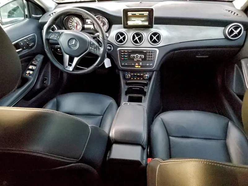 2015 MERCEDES-BENZ GLA 250 4MATIC  