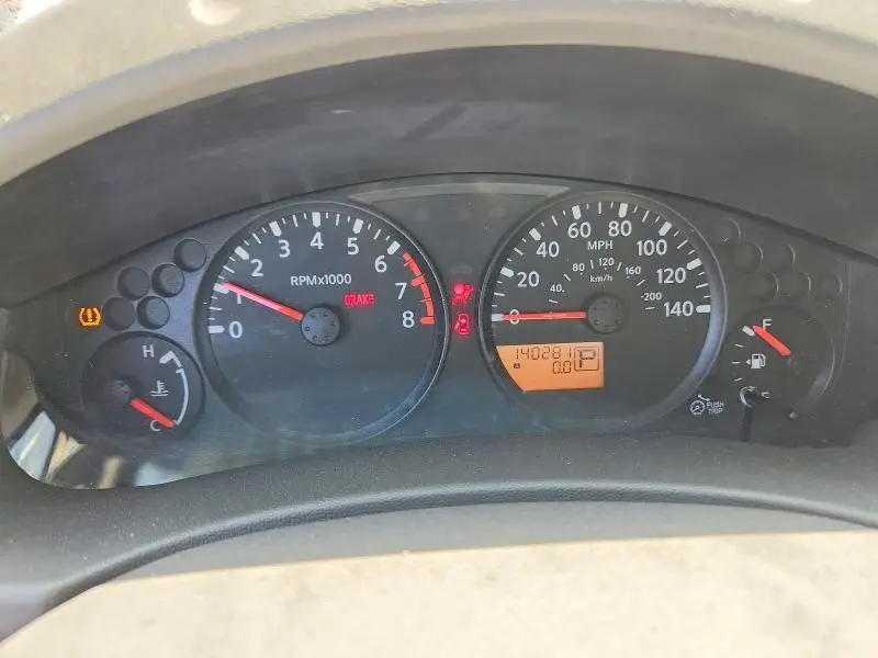 2013 NISSAN FRONTIER S  