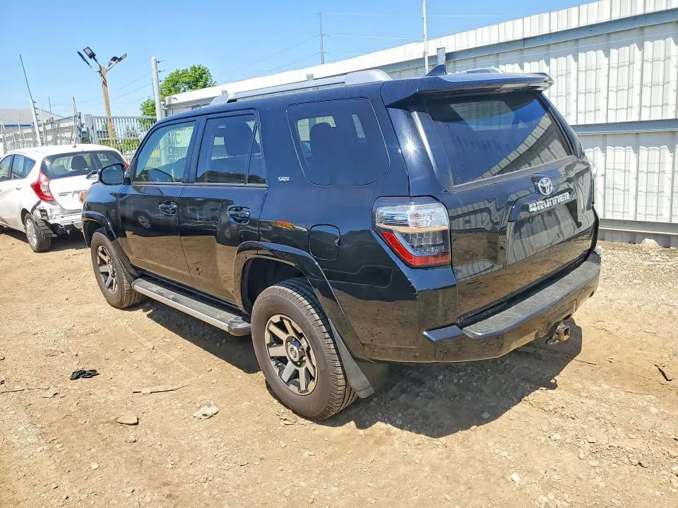 2016 TOYOTA 4RUNNER SR5  
