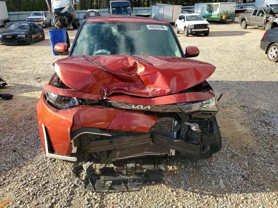 2023 KIA SOUL LX  