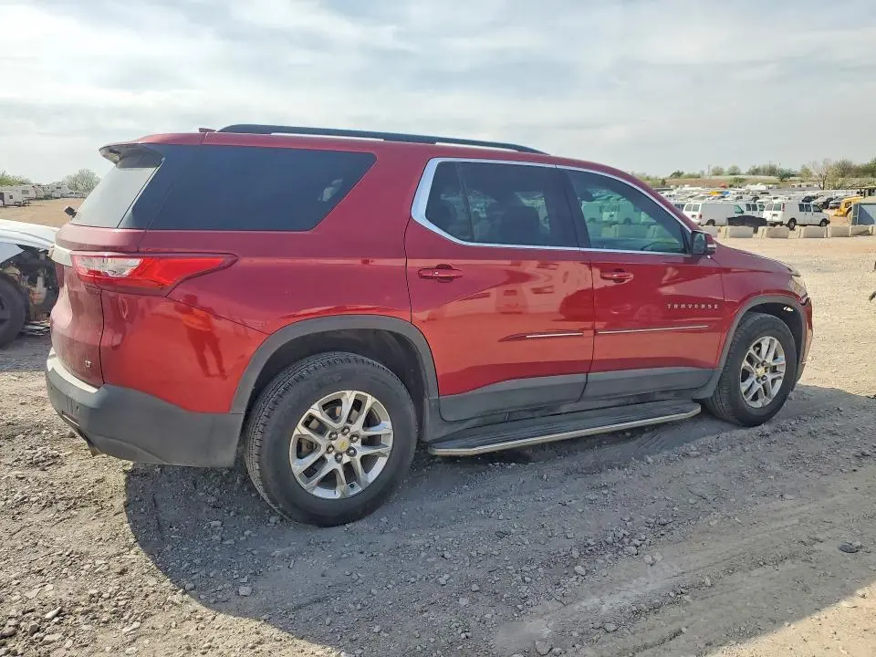 2019 CHEVROLET TRAVERSE LT  