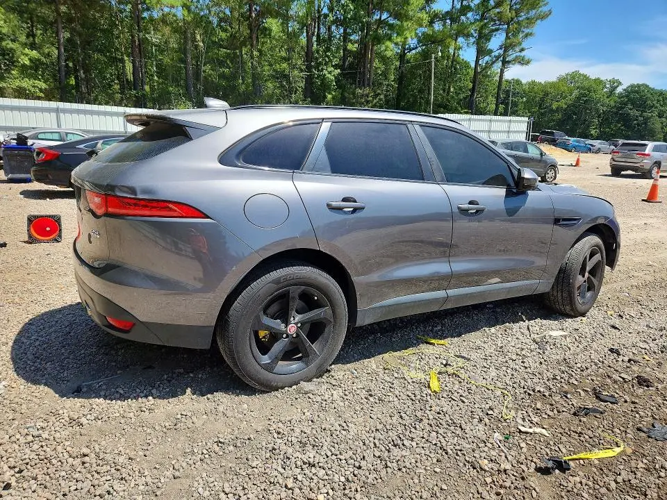 2017 JAGUAR F-PACE PREMIUM  