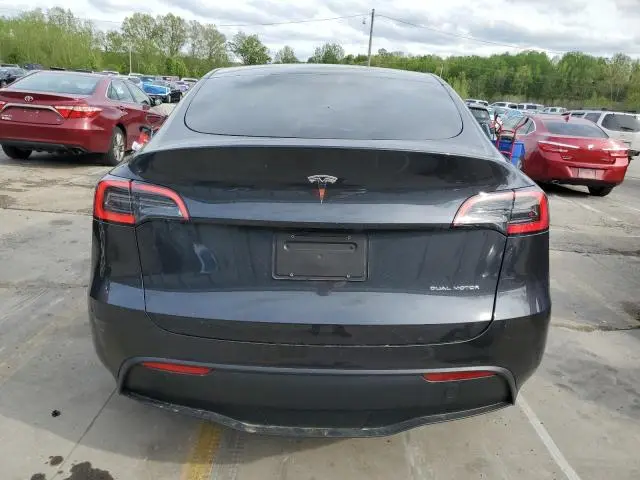 2025 TESLA MODEL Y   