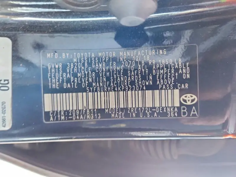 2019 TOYOTA COROLLA LE  