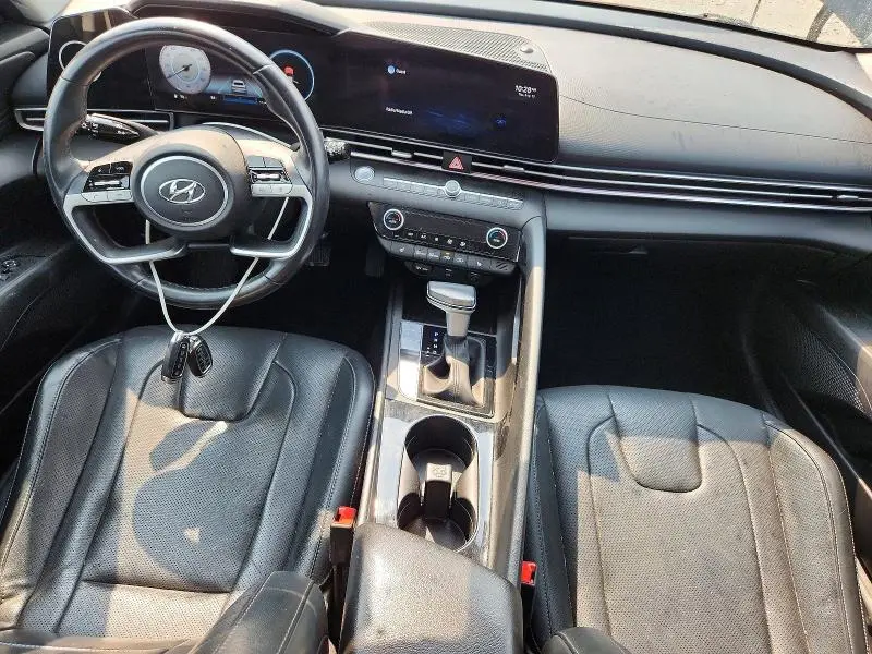 2022 HYUNDAI ELANTRA LIMITED  