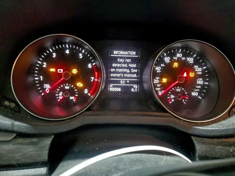 2017 VOLKSWAGEN PASSAT SE  