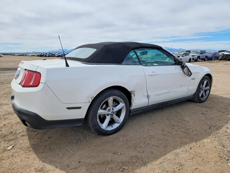 2011 FORD MUSTANG GT  