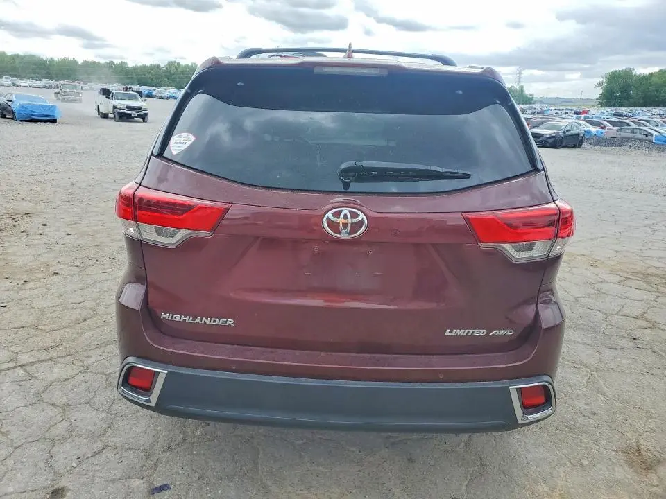 2019 TOYOTA HIGHLANDER LIMITED PLATINUM  