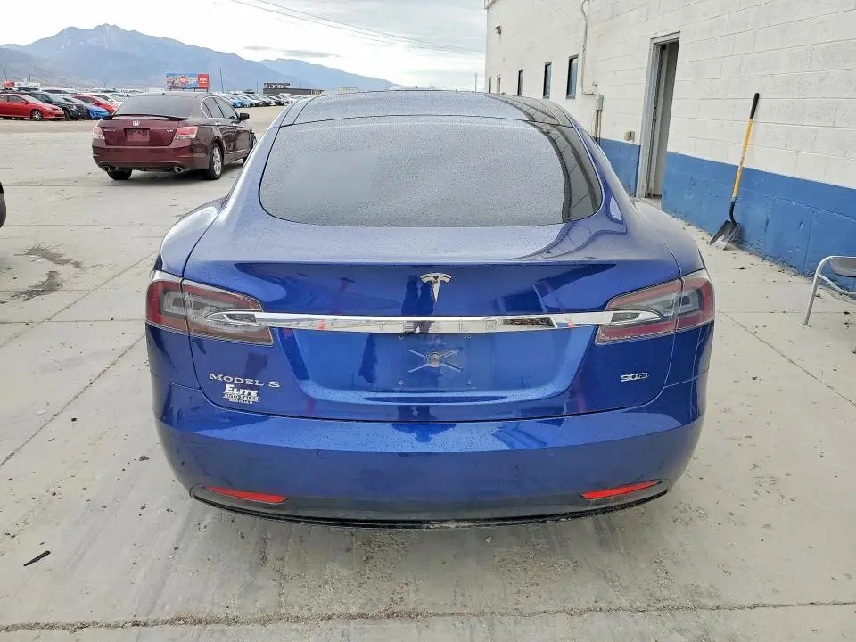 2016 TESLA MODEL S   