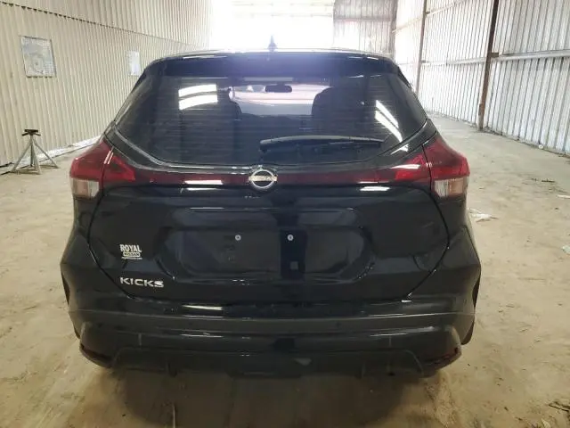 2024 NISSAN KICKS S