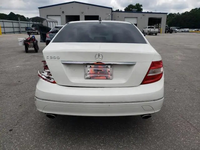 2011 MERCEDES-BENZ C 300  