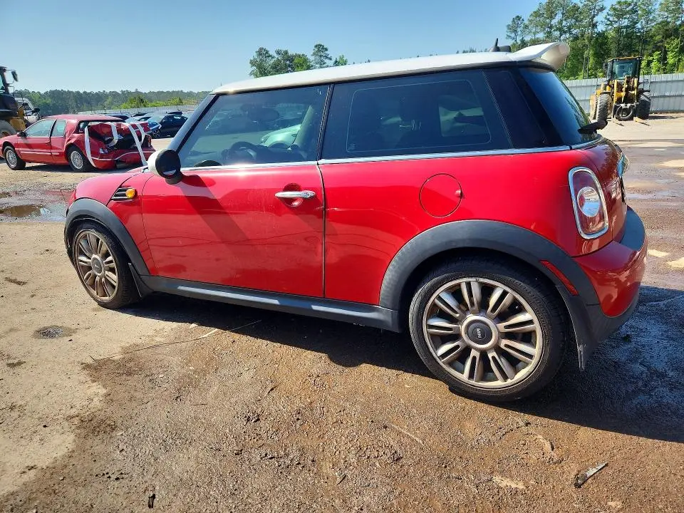 2012 MINI COOPER   
