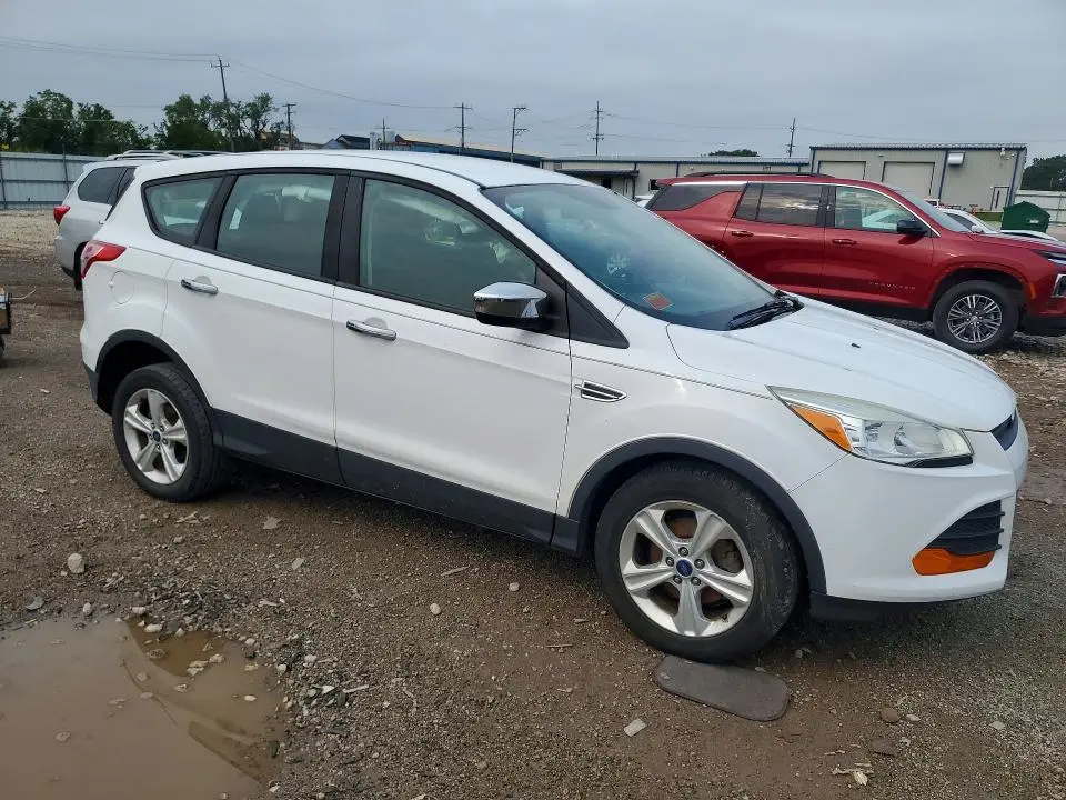 2016 FORD ESCAPE S  