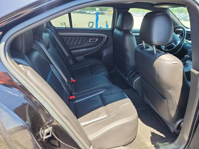 2016 FORD TAURUS SEL  
