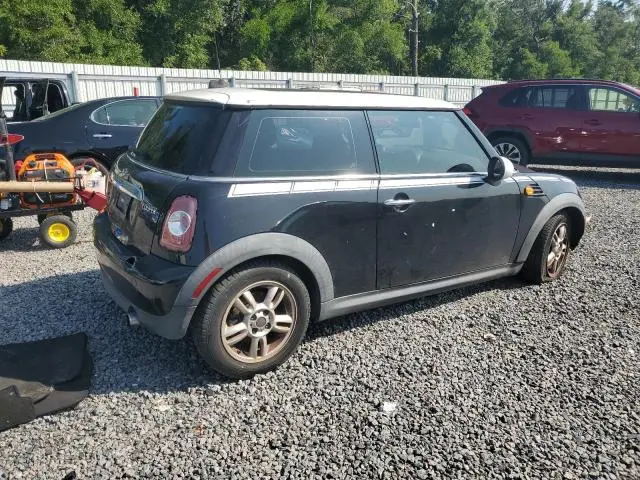 2013 MINI COOPER   