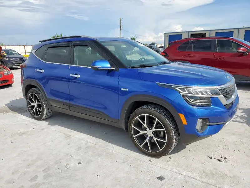 2021 KIA SELTOS SX  