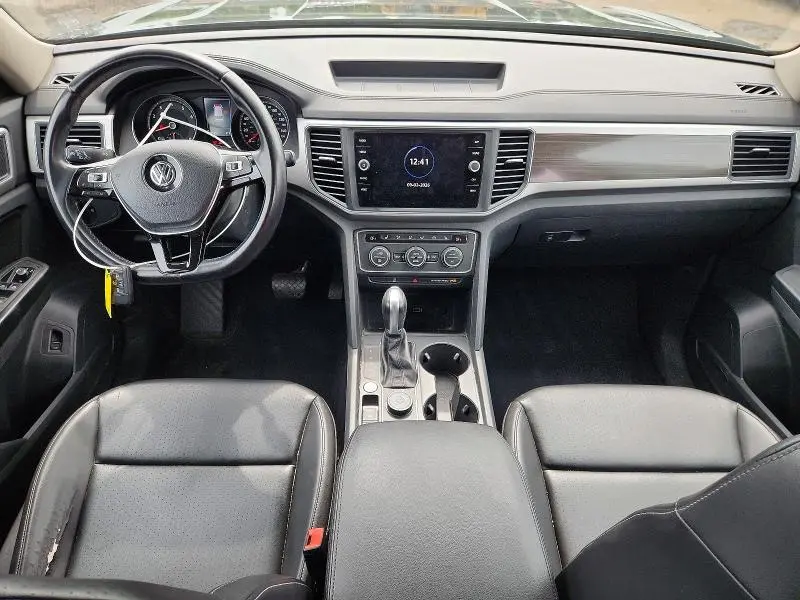 2018 VOLKSWAGEN ATLAS SE  