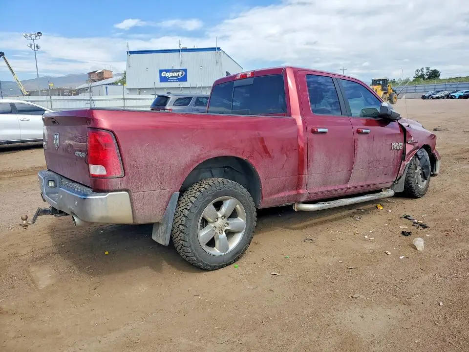 2015 RAM 1500 SLT  