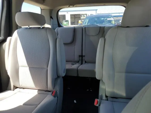2017 KIA SEDONA L  