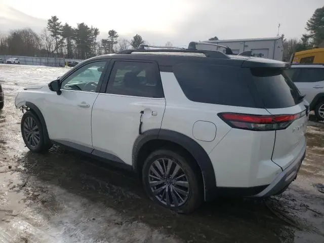 2024 NISSAN PATHFINDER SL  