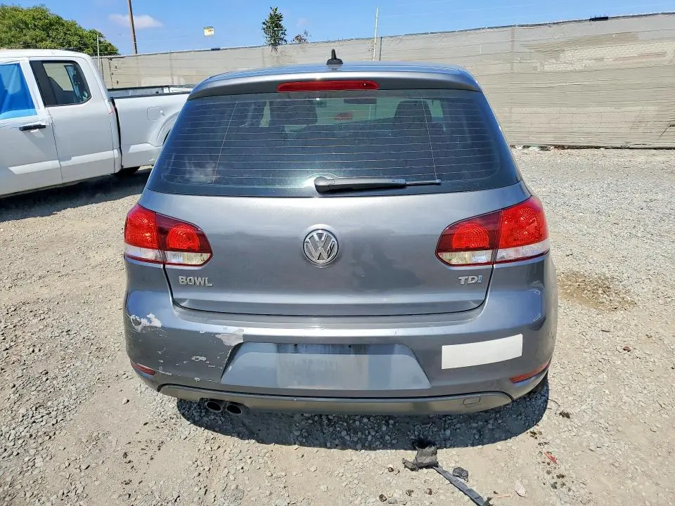 2014 VOLKSWAGEN GOLF   