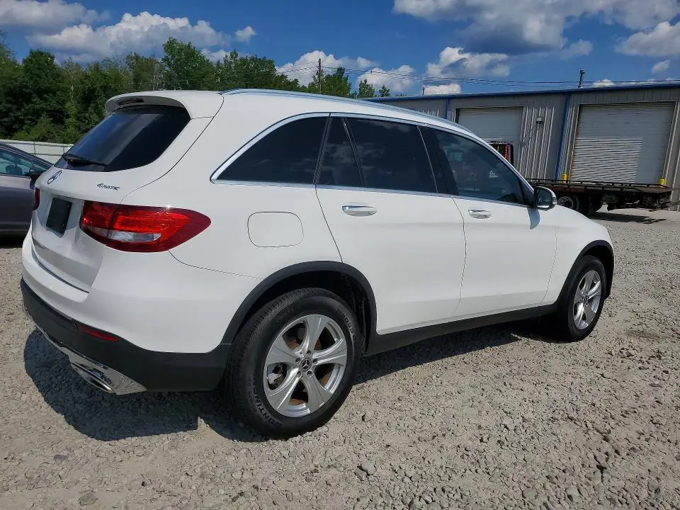 2017 MERCEDES-BENZ GLC 300 4MATIC  
