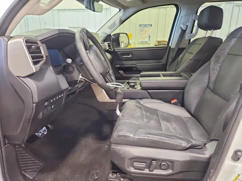 2024 TOYOTA TUNDRA LIMITED  