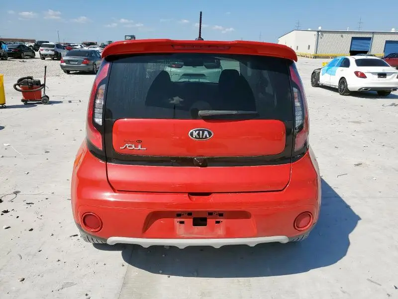 2019 KIA SOUL +  