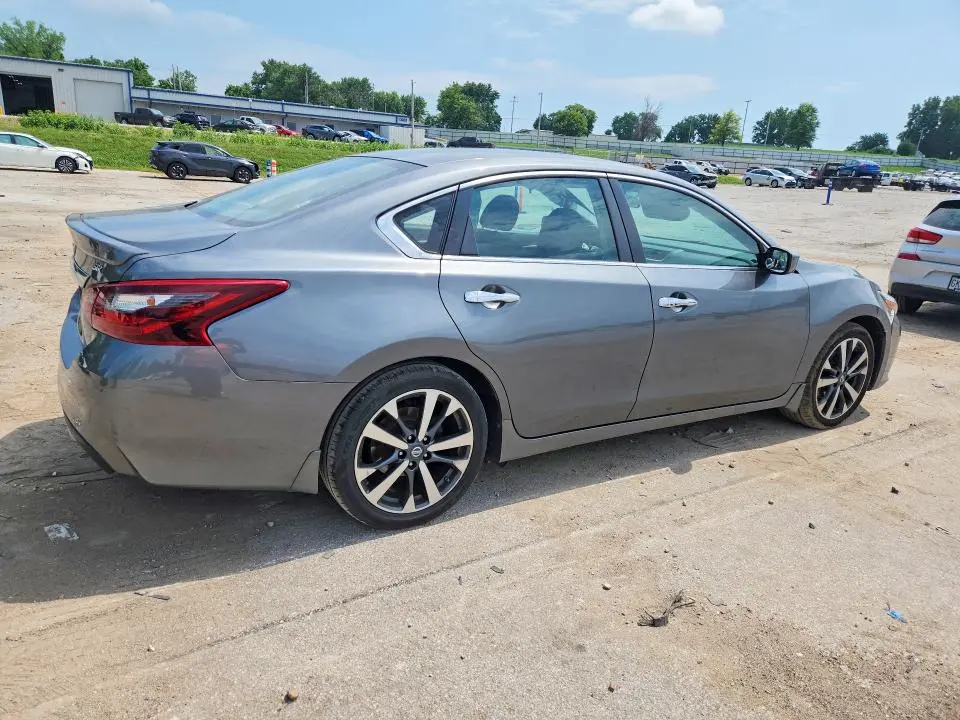 2017 NISSAN ALTIMA 2.5 SR  