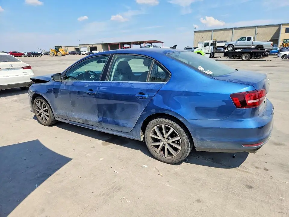 2017 VOLKSWAGEN JETTA SE  