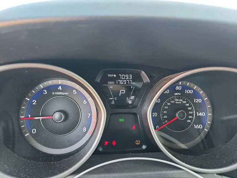 2013 HYUNDAI ELANTRA LIMITED  