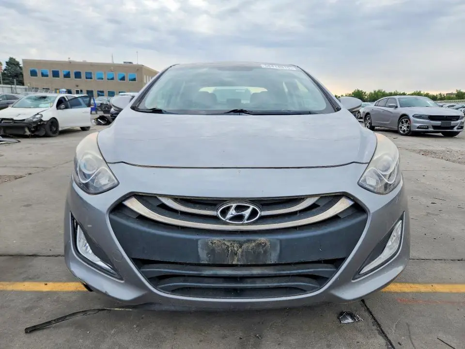 2013 HYUNDAI ELANTRA GT BASE  