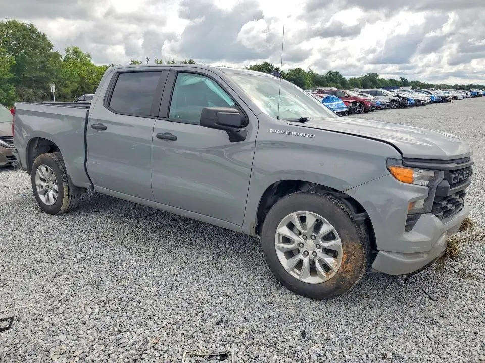 2024 CHEVROLET SILVERADO C1500 CUSTOM  