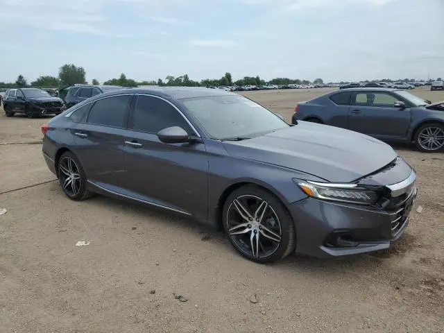 2022 HONDA ACCORD TOURING  