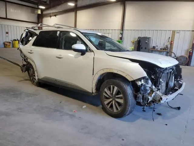 2022 NISSAN PATHFINDER SL  