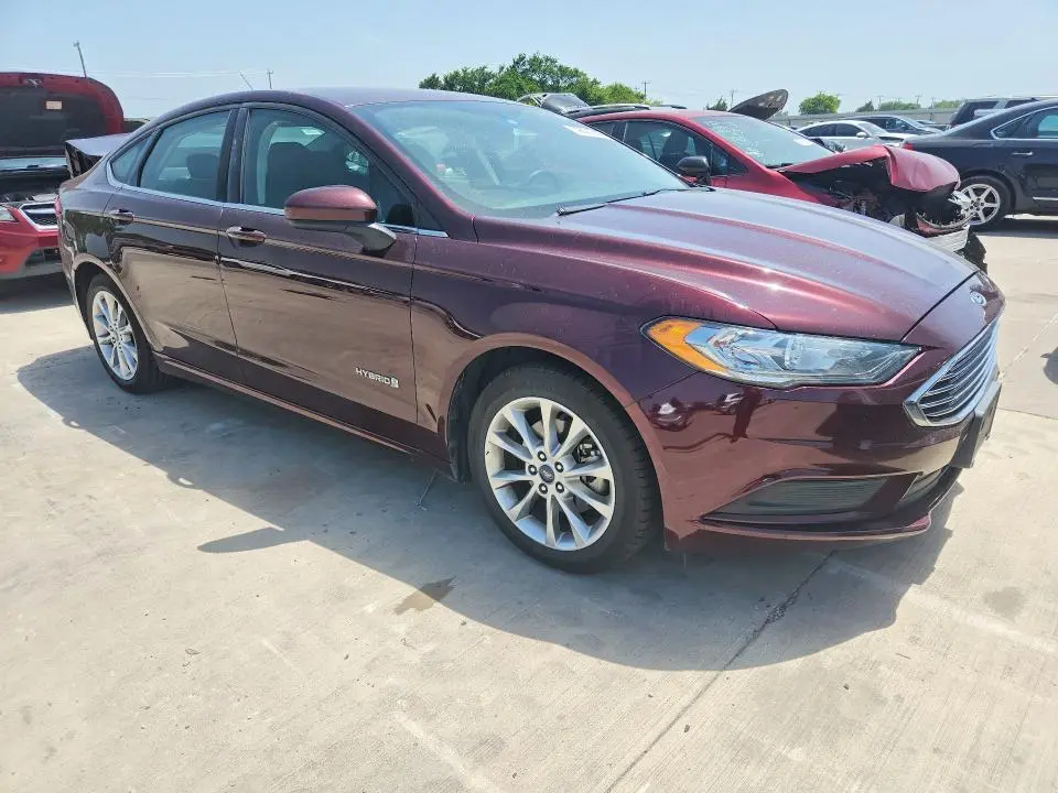 2017 FORD FUSION SE HYBRID  