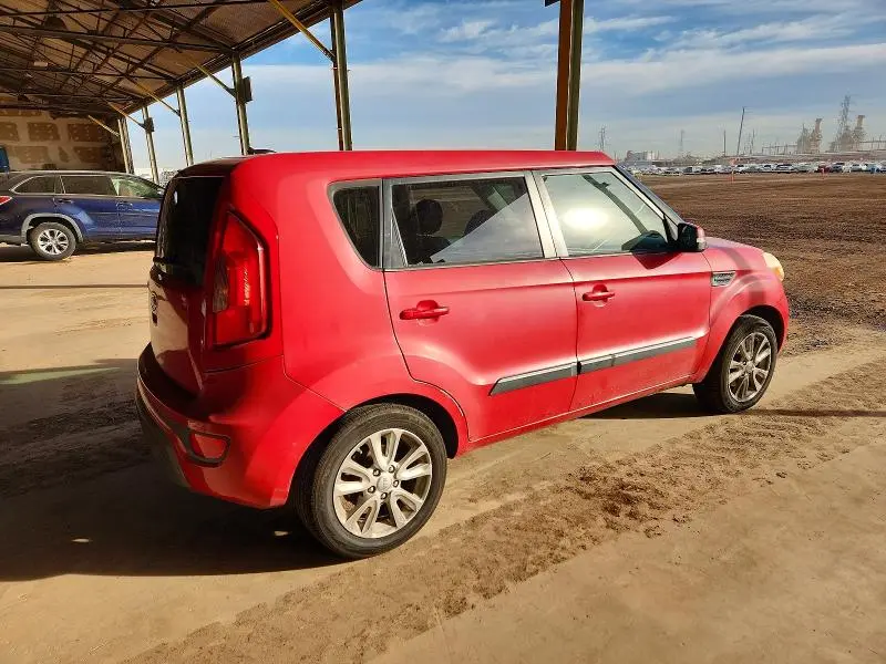 2012 KIA SOUL +  
