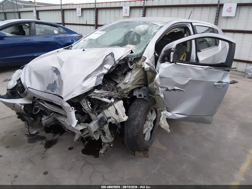 2015 CHEVROLET SONIC LT AUTO
