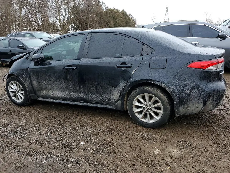 2022 TOYOTA COROLLA LE  