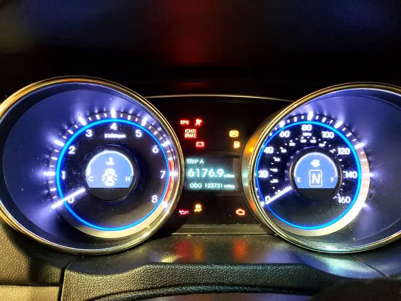 2011 HYUNDAI SONATA GLS  