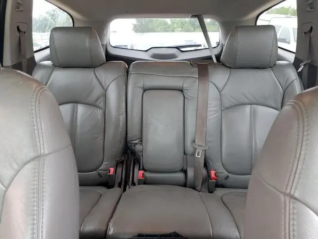 2010 CHEVROLET TRAVERSE LT  