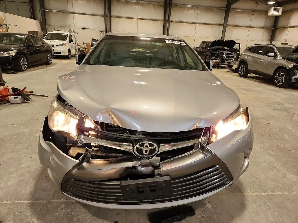2017 TOYOTA CAMRY XLE  