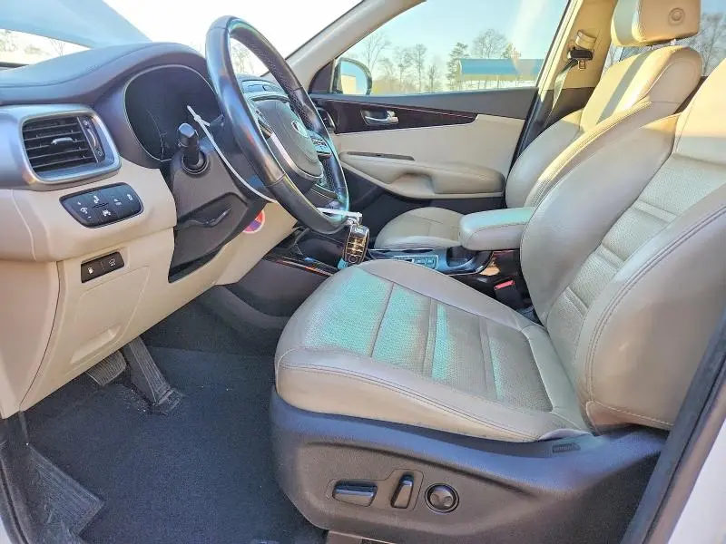 2019 KIA SORENTO EX  