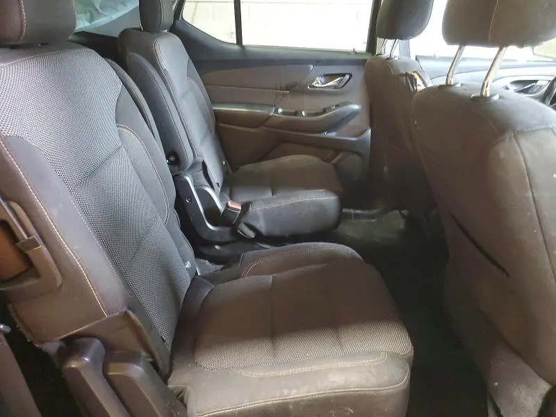 2018 CHEVROLET TRAVERSE LT  