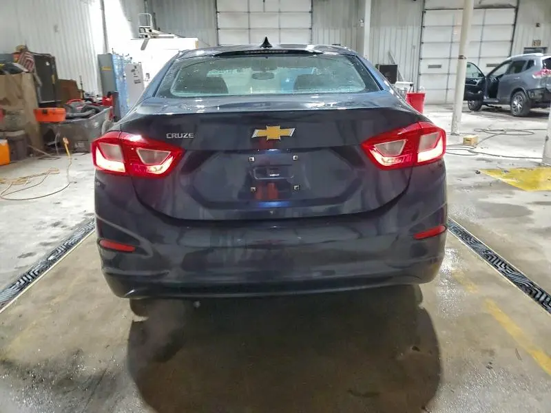 2016 CHEVROLET CRUZE LS  