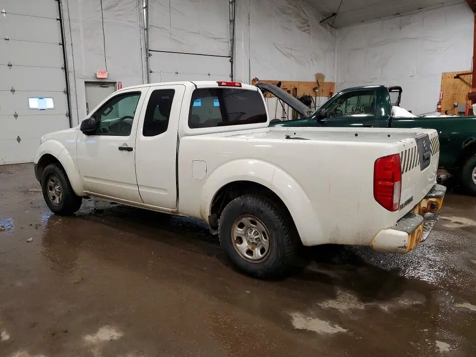 2017 NISSAN FRONTIER S  
